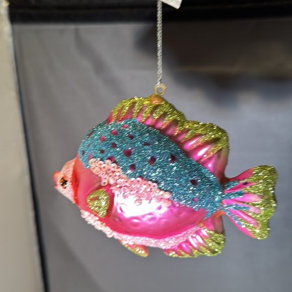 Pink Fish ornament - Picture 4 of 4